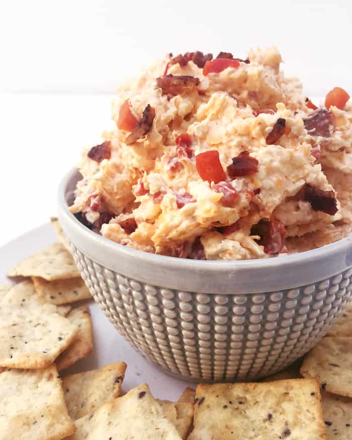 https://feastandwest.com/wp-content/uploads/2016/06/bacon-pimento-cheese-3.jpg