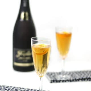 The storied Seelbach Bourbon Champagne Cocktail is a glitzy cocktail worthy of celebration! The marriage of bourbon whiskey, champagne, orange and cocktail bitters is a festive way to toast both the holidays and the new year. Cheers! (via feastandwest.com)