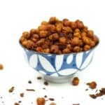 Spicy Bacon Roasted Chickpeas bring the sizzle to soups, salads and snacktime. Habanero hot sauce offer quite a flavor kick, and a big batch of these chickpeas makes for an easy, on-the-go nibbling. (via feastandwest.com)