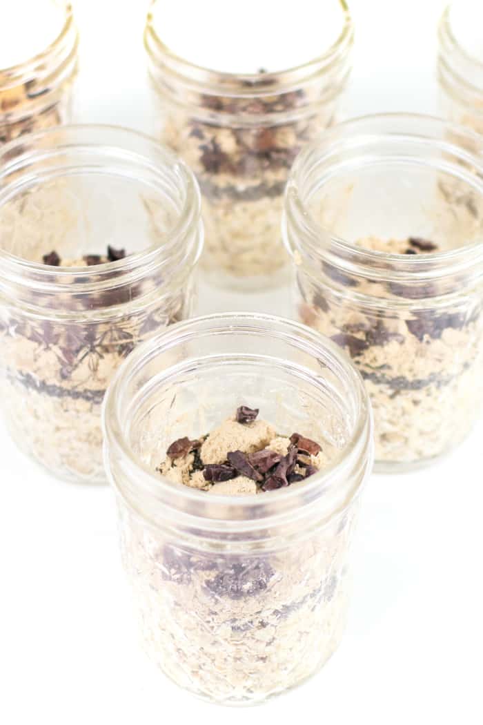 Nut Butter Jar Overnight Oats - MegUnprocessed