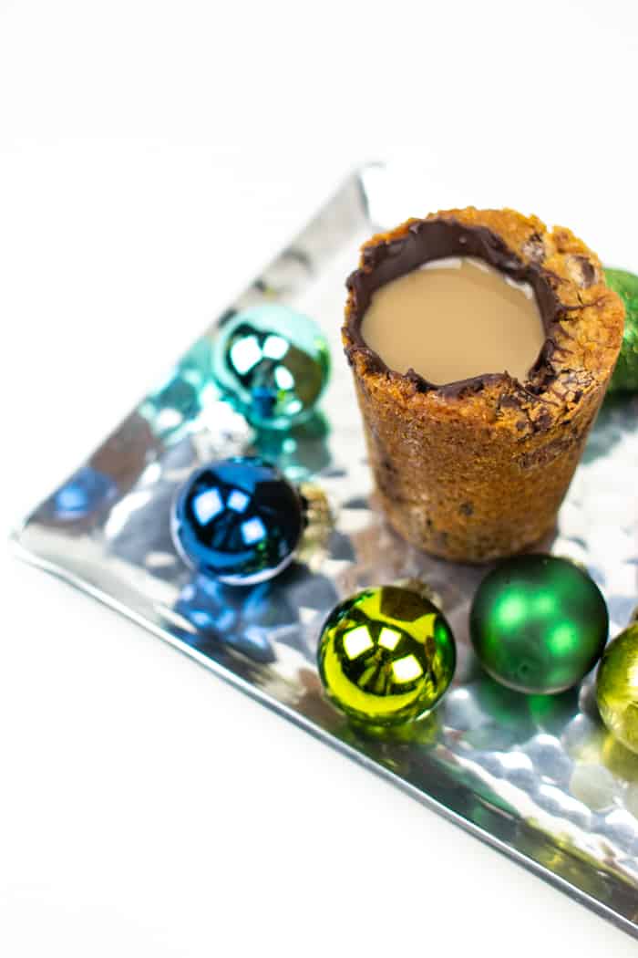 Serve your holiday cheer in a cookie shot glass. Here's how to get