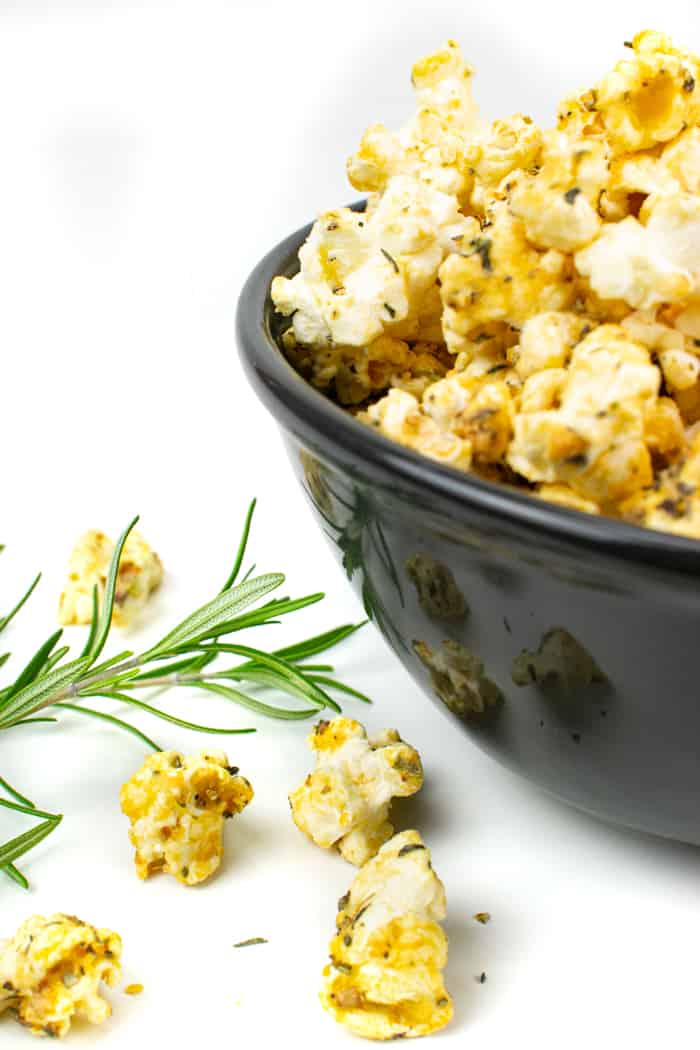 Pizza-Flavored Stovetop Popcorn - The Good Plate