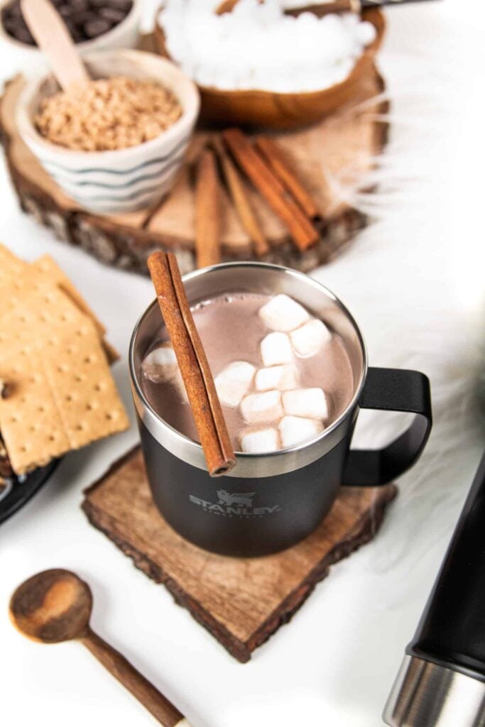 How to host an outdoor cocoa party - Reviewed