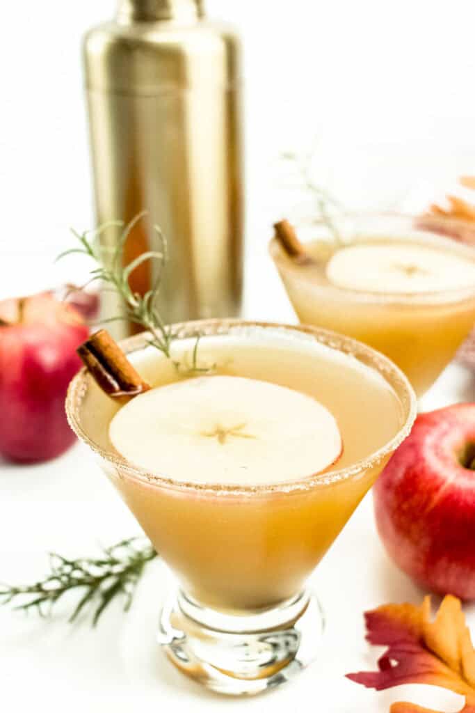 Easy Apple Cider Margarita (Fall & Holiday Drink) Feast + West