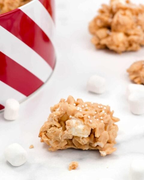 A tin filled with marshmallows and oats.